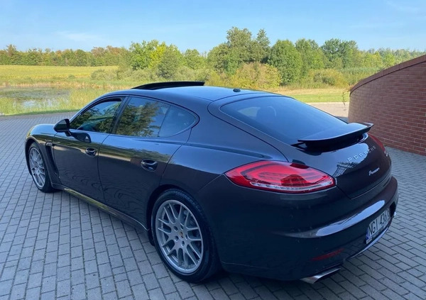 Porsche Panamera cena 132500 przebieg: 148000, rok produkcji 2014 z Giżycko małe 352